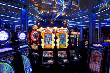 Lucky Neko slot game interface on megajp login showing reels and spin controls